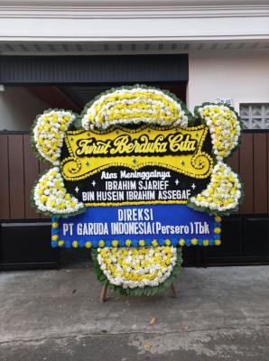 Papan Bunga Duka di Mebarok