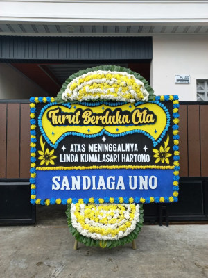 Papan Bunga Duka di Mebarok
