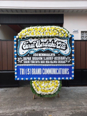 Papan Bunga Duka di Mebarok